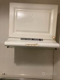 Cappa da cucina con filtro e mobile