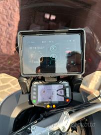 carplay car play moto monitor