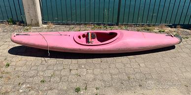 Kayak Pyranha monoposto usato