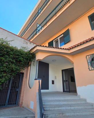 Baronissi, stanza in appartamento