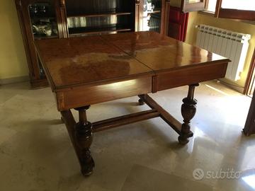 Tavolo antico in legno