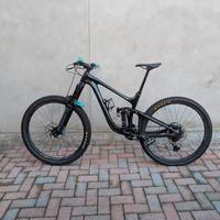 Giant Reign Carbon 
