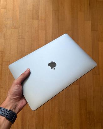 MacBook Pro 13" 2019 Touch Bar – 8GB RAM – 128GB S