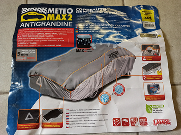 Copriauto con protezione antigrandine