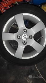 ricambi Peugeot 207: cerchi + gomme NUOVE