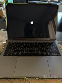 MacBook Pro 13”