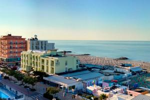 Fronte mare Misano vacanze GIUGNO e SETTEMBRE