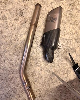 Scarico Tmax 560 Akrapovic R1