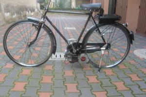motorino Mosquito montato su bicicletta Bianchi