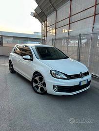 Volkswagen Golf 6 1.6 TDI 105cv