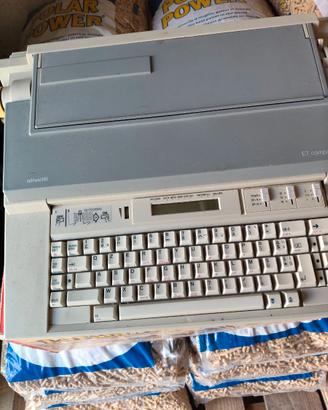 Macchina da scrivere Olivetti elettronica 
