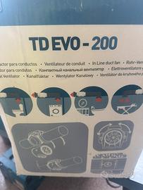 Aspiratore elicocentrfugo