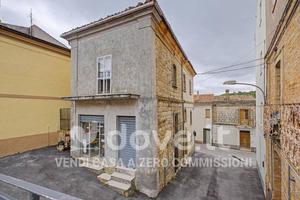 Casa indipendente di 80 m² con 3 locali a Furci