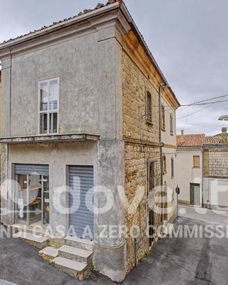 Casa indipendente di 80 m² con 3 locali a Furci
