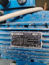 Pompa con motore trifase LOWARA