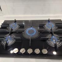 Piano cottura 5 fuochi Hotpoint Ariston