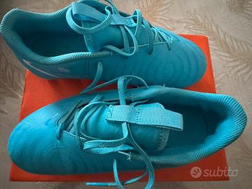 Scarpe da calcio  nike numero 37 e mezzo