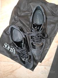 Scarpa uomo elegante nuova