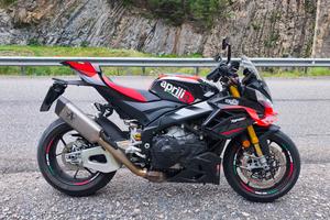 Aprilia tuono V4 factory 25 