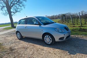 Lancia Ypsilon 1.2 Argento