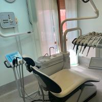 Studio odontoiatrico completo dentistico 