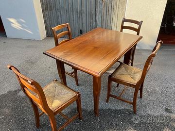 Tavolo da cucina con sedie - Arredamento e Casalinghi In vendita a Padova