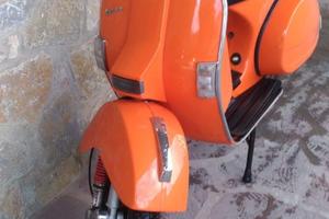 Vespa 125 px