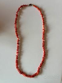 Collana corallo e perline