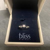 Anello Solitario Oro bianco 18kt  diamante 0.20ct