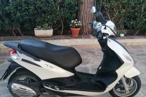 Fly Piaggio 125