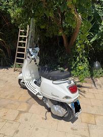 VESPA LX 125 BIANCA