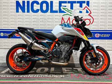 Ktm Duke 890 R - 2021 tua a soli €213 al Mese