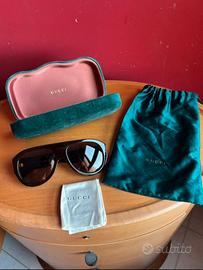 Occhiali da sole Gucci GG0668S
