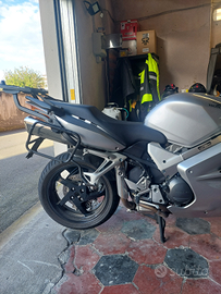 Honda VFR 800Vtech