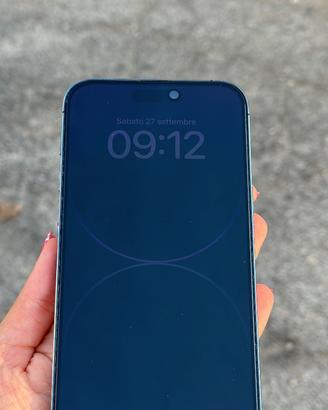 IPhone 14 Pro Max purple