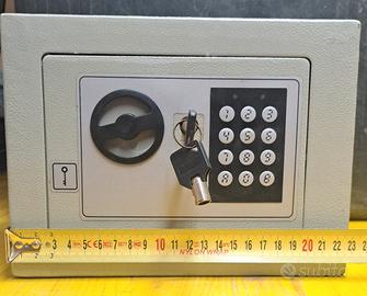 CASSETTA DI SICUREZZA IN ACCIAIO 