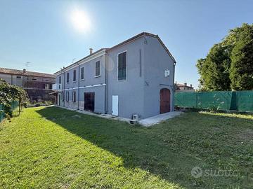 Appartamento di 95 m² con 3 locali e box auto a Bo