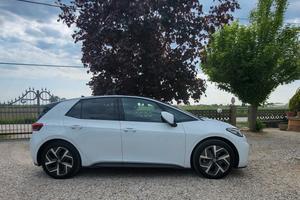 id 3 pro performance 58 kwh 204cv 