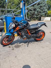 Ktm duke 890 R