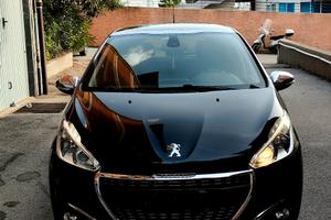 Peugeot 208 allure 