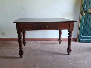 Tavolo scrivania vintage