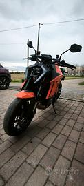 Ktm 1390 superduke r 2025
