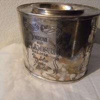 Barattolo in latta argentata