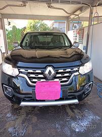 RENAULT ALASKAN 2.3 dci 4WD - SOLO 34000km - UNICO
