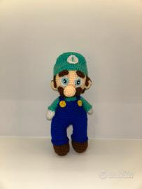 Amigurumi fatto a mano Luigi “Super Mario Bross”
