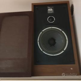 Coppia casse acustiche Acoustic Research AR 28S
