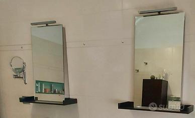 2 Mensole con specchi con led integrato