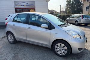 Toyota Yaris 1.3 5 porte
