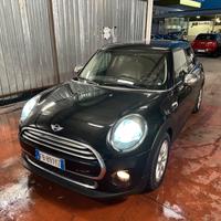 Mini Mini 1.5 Cooper D 5 porte