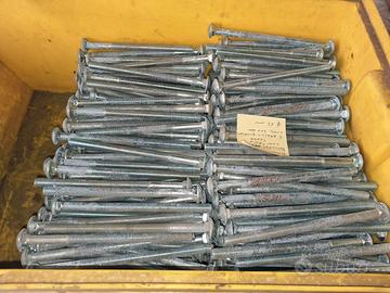 Bulloni testa tonda e attacco quadrato da 200 mm